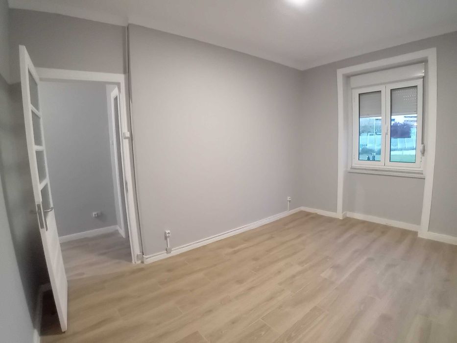 Arrenda-se andar de moradia T2 em Vila Nova de Gaia, Coimbrões