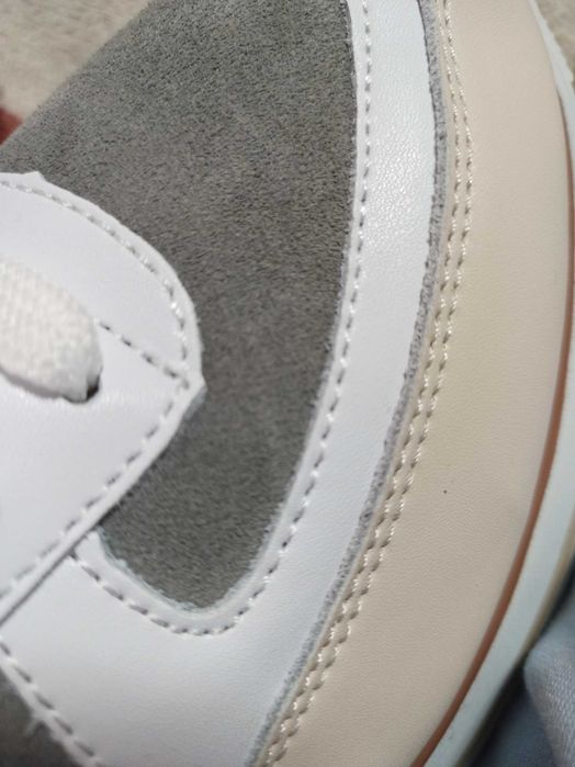 Кросівки натуральна шкіра