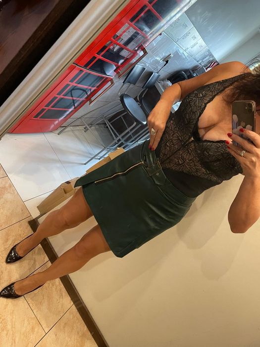 Super sexy zielona spódnica skóra roz L-XL