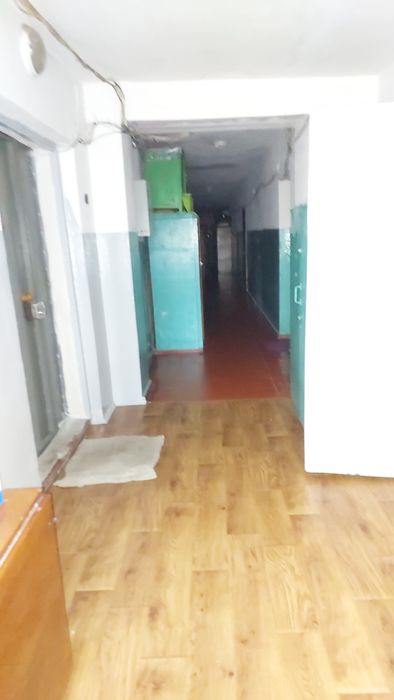 Гуртожиток 2 кімнати на  Молодіжному