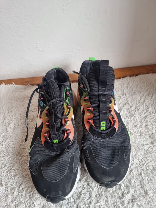 Nike Air Max 270 React "Worldwide Pack" r. 44 (28 cm) - CK6457-001