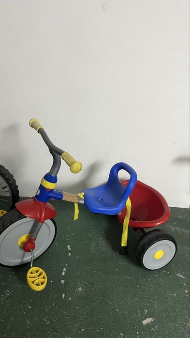 Triciclo para criança