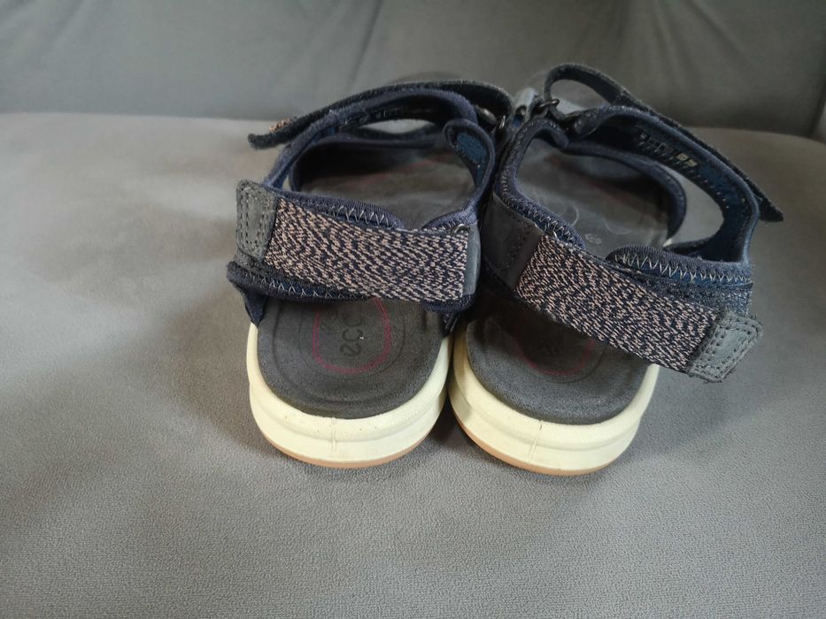 Buty ecco sandały r.39 skórzane