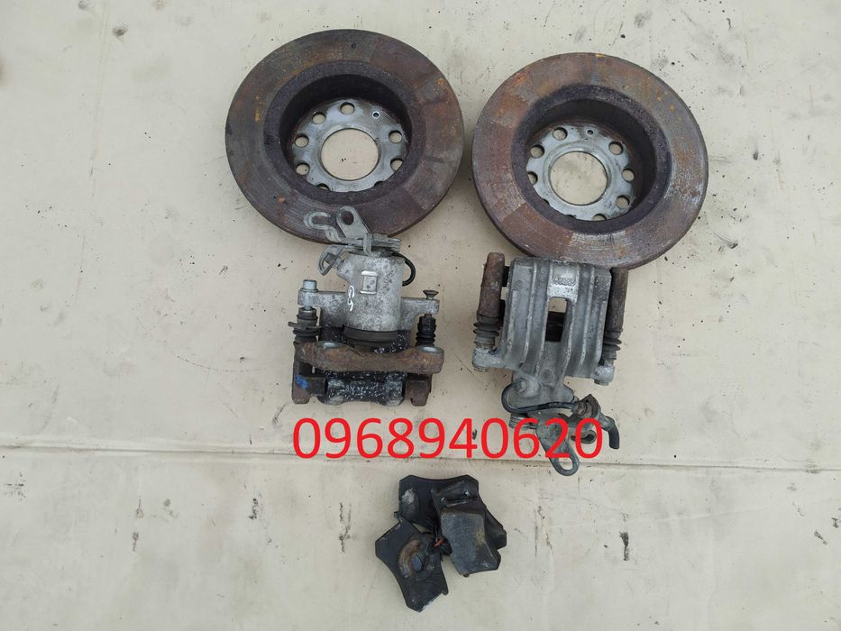 Задний диск суппорт супорт Гольф 5 Golf seat leon altea a3 octavia