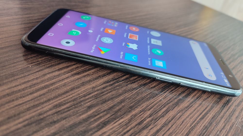 Телефон Meizu M6T 3/32Гб