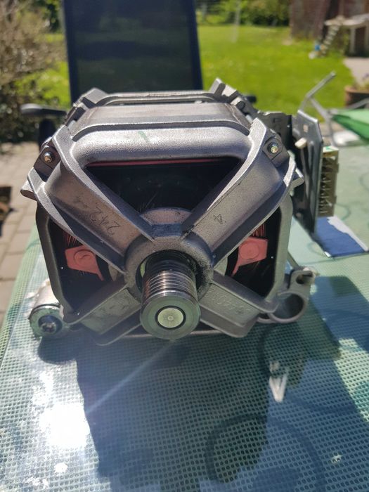 Pralka Beko WMI 71242 na części wąż dopływowy,  pasek, pojemnik