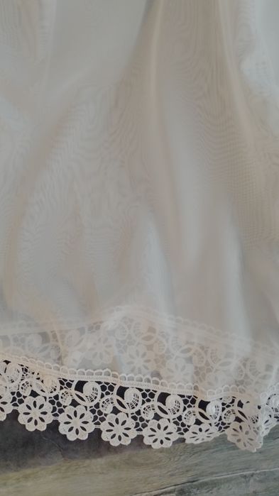 Piękna firana gotowa woal z gipiurą