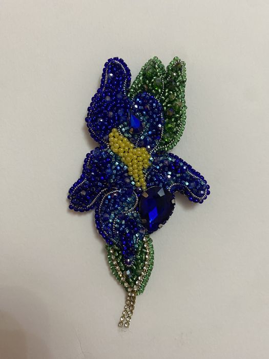 саморобна брошка “Синя квітка”