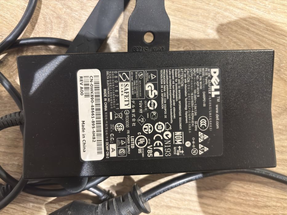 Stacja Dokująca DELL D6000 USB-C/3.0 + Oryginalny Zasilacz