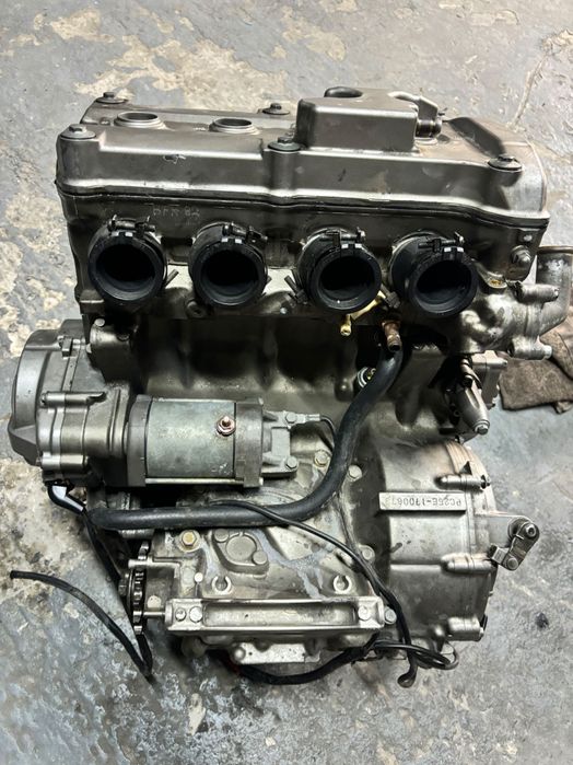 Продам мотор на запчасти от Honda hornet 1998-2002г. PC25E 600cc