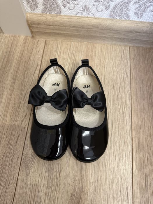 Дитячі туфлі балетки h&m