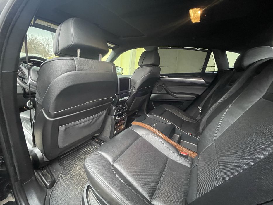 Bmw x6 4,4 v8 50i новый мотор !