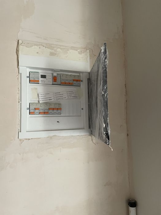 Продам 1 к. квартиру, ремонт 80%, ЖК Гідропарк, м. Київська, NP