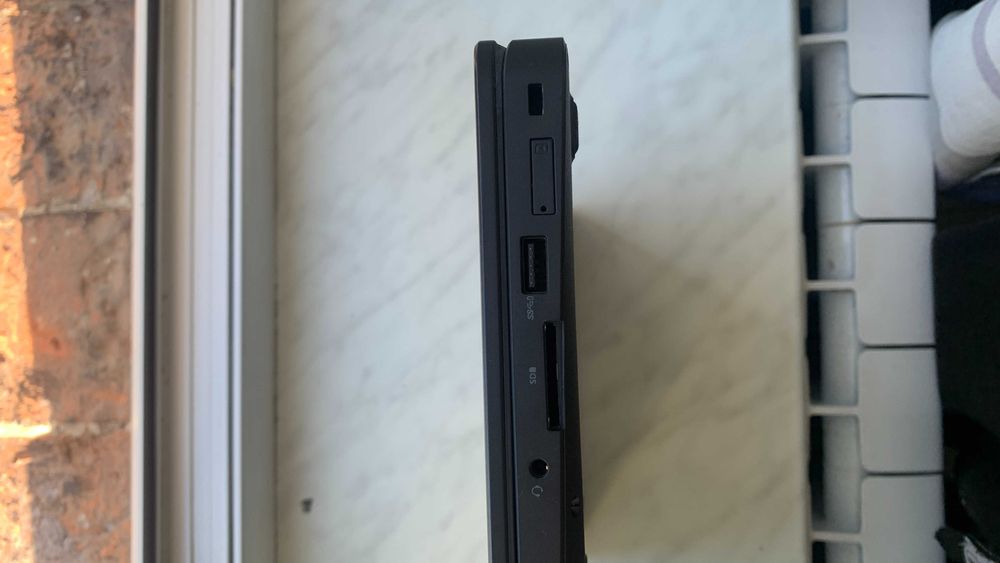 Dell Latitude E5270 i5-6300u