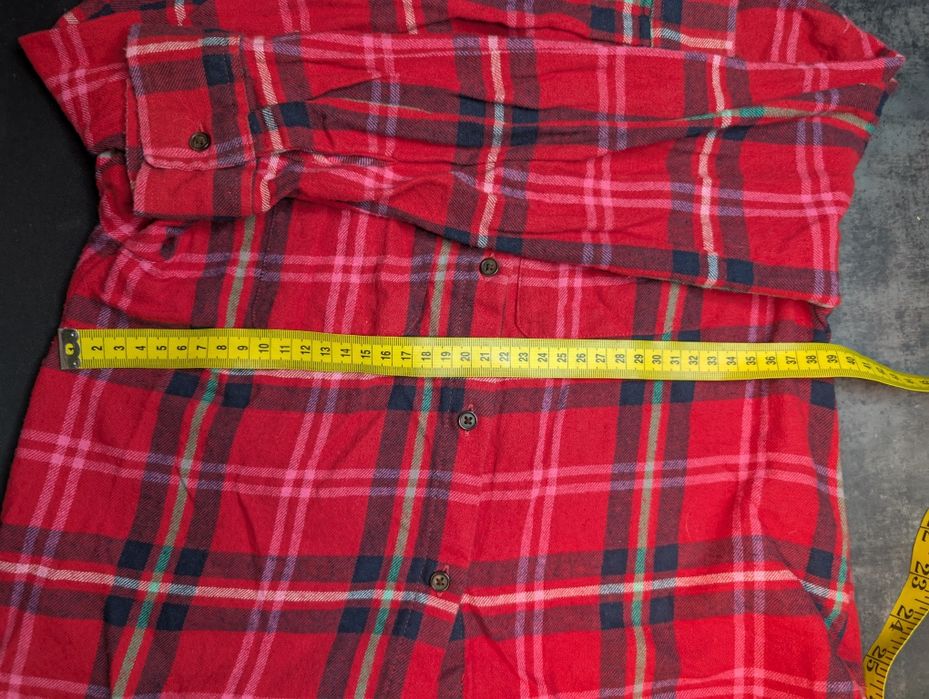 Рубашка тонка червона 11-12 років