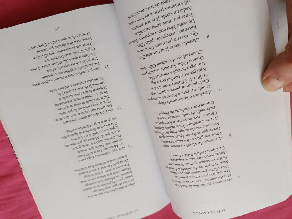 OS LUSÍADAS ( Luís de Camões ) livro