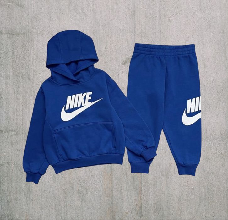 Оригінальний костюм Nike на на 2-3 роки