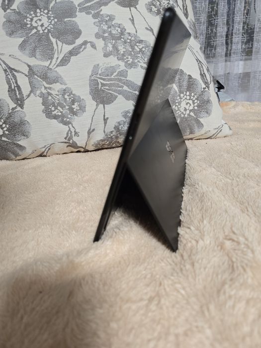 Преміальний Microsoft Surface Pro X LTE 8/128GB