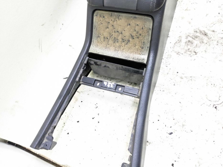 Mercedes E Klasa W210 Tunel Środkowy Podłokietnik