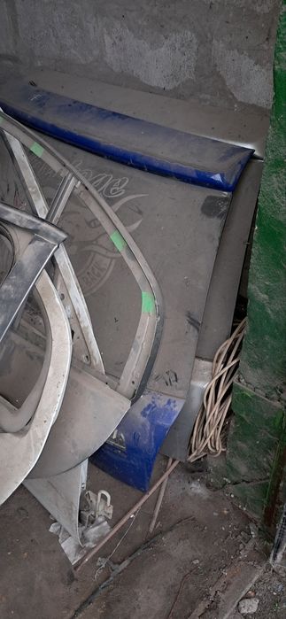 Крышка багажника шкода фобія 1