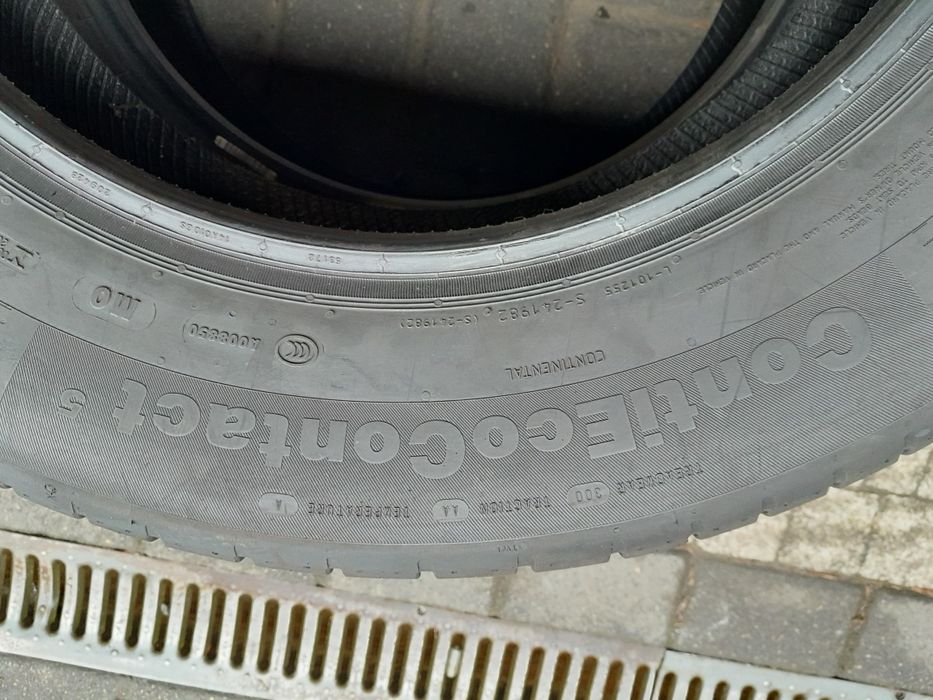 CONTINENTAL 215/65R17 99V , pojedyńcza opona letnia.