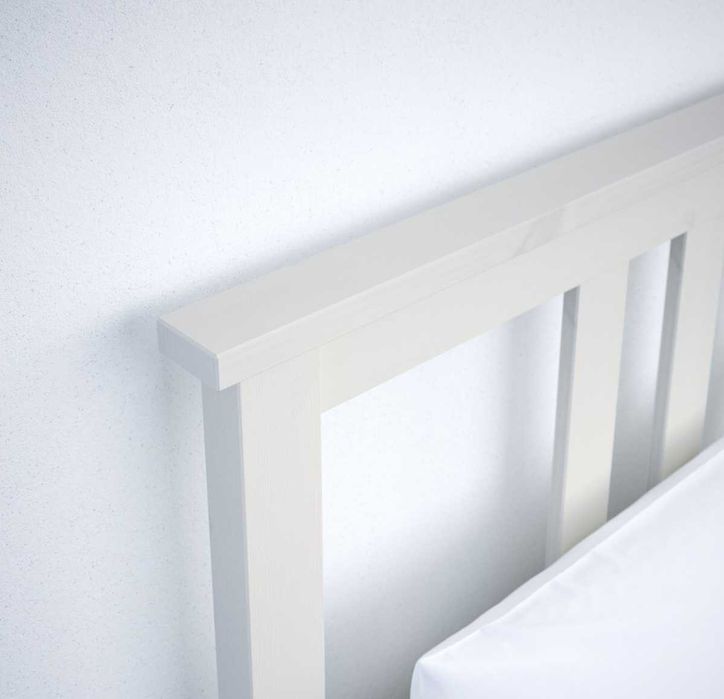 Cama de solteiro IKEA HEMNES