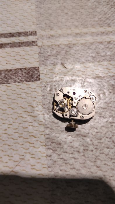 жіночий годинник «Луч» з браслетом