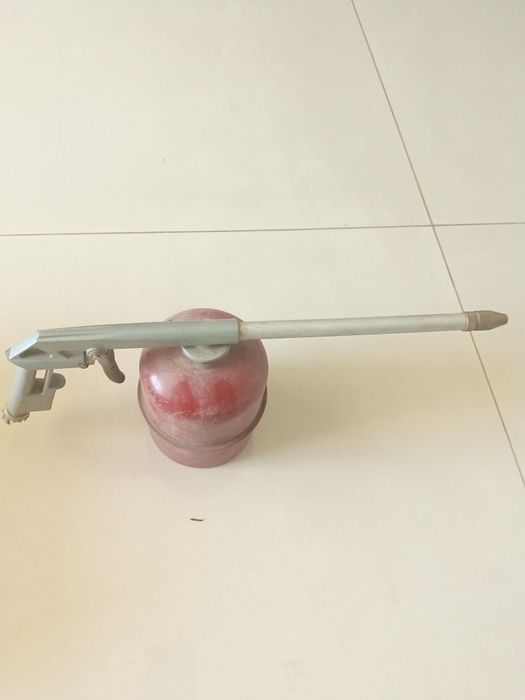 Pistola lubrificante