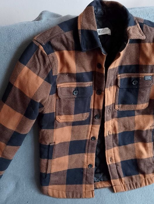 Ładna kurtka jesienno zimowa. Chłopięca.