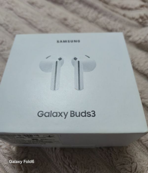 беспроводные наушники Samsung Galaxy Buds3