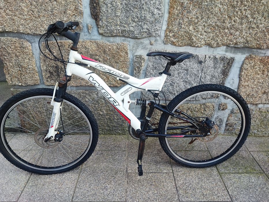 Bicicleta BTT WDR Race Suspensão Total – Para Restauro ou Peças