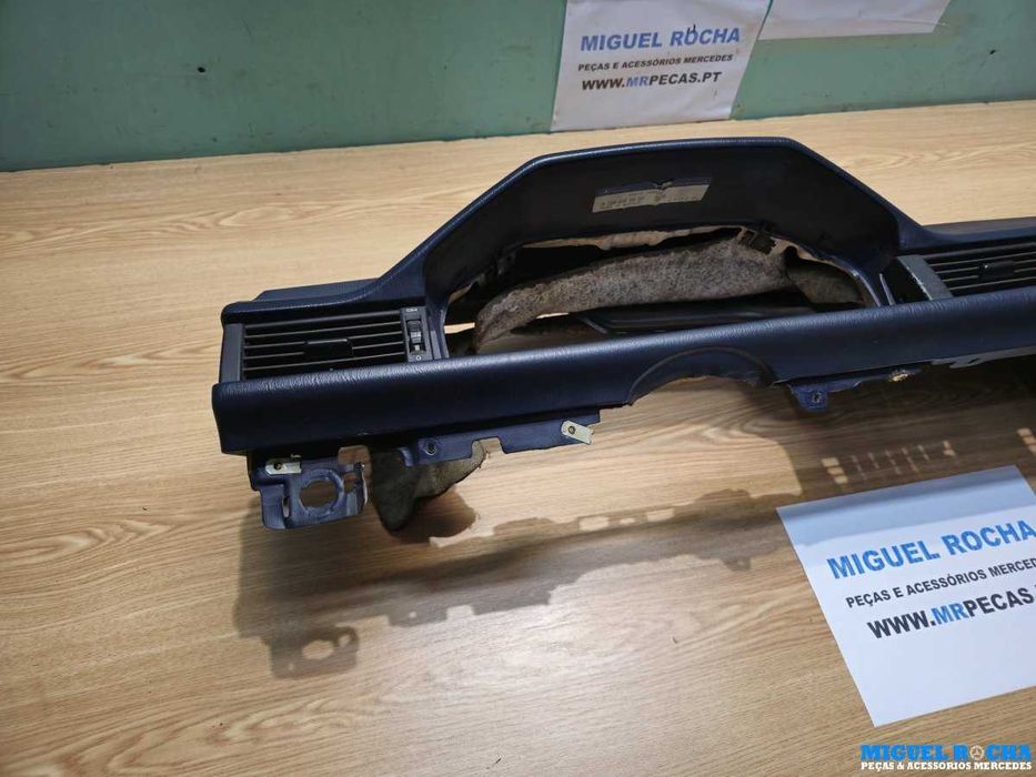 Tablier azul com difusores Mercedes W124
