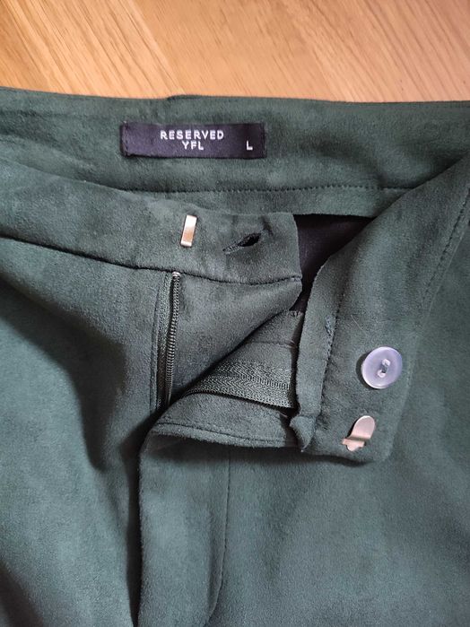 Zielona spódniczka mini