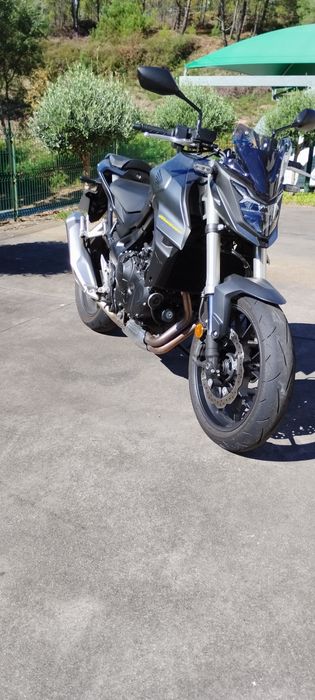 Hornet 750 com 2.300km