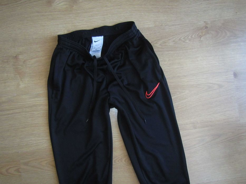 NIKE spodnie dresowe rozm.S