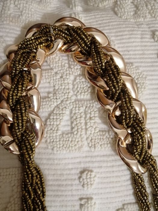 Colares para senhora