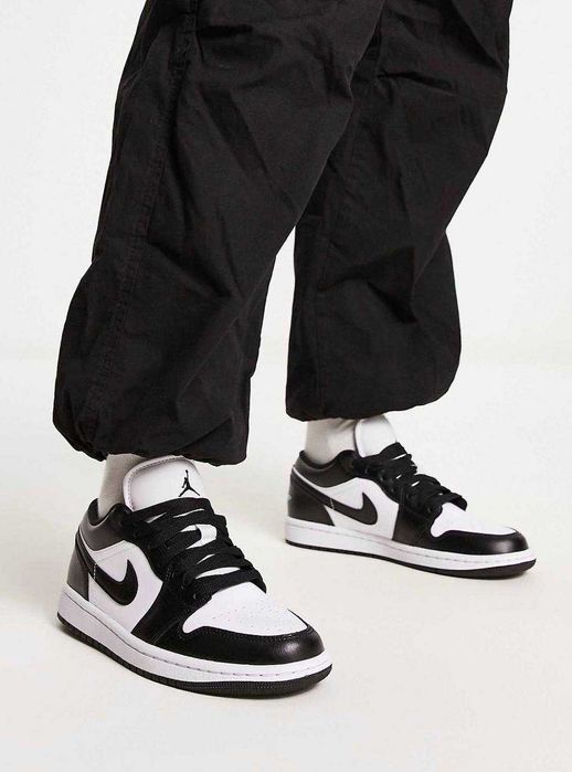 Air Jordan 1 Low оригінал DC0774-101 Чорно-білі (panda)