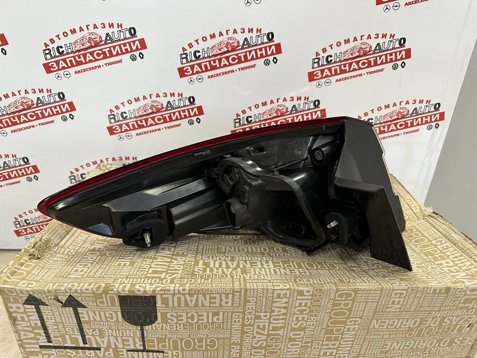 Фонарь Renault Megane 3 Оригінал