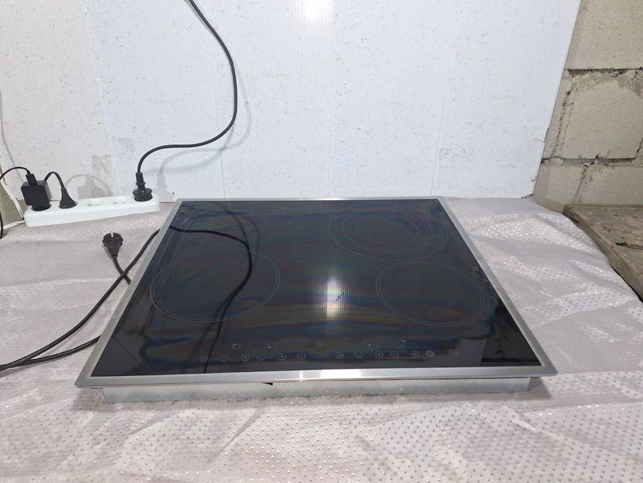 Плита/варочная керамическая панель Klarstein Virtuosa 4 ( Германия)