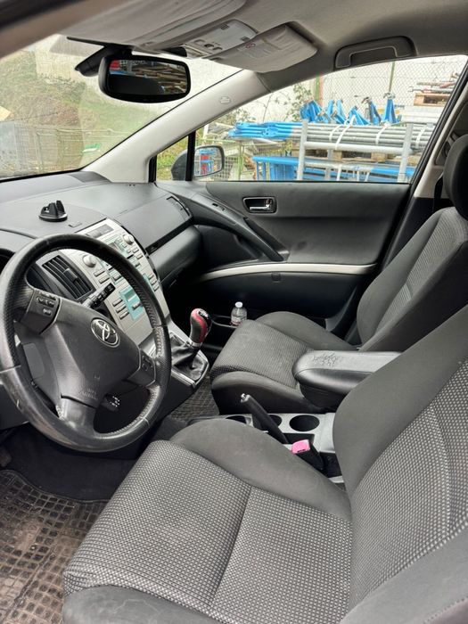 Авторазборка тойота королла версо Toyota Corolla Verso запчасти б/у шрот