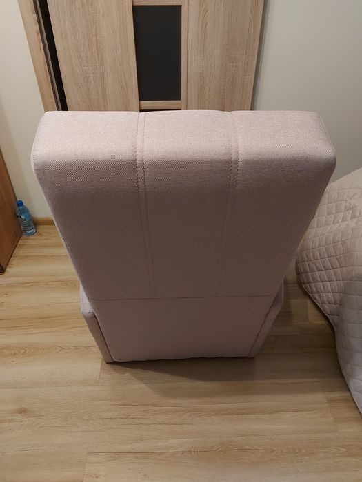 Fotel - pudrowy róż