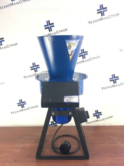 Дробарка зерна, соломи, сіна ДР-250, 500, 1000, СНР-30 Сінорізка