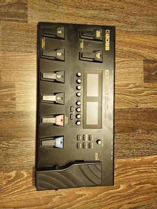 Multiefekt BOSS gt-100