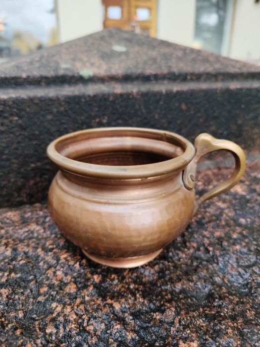 Кухлик кувшин  глечик латунь ручна робота вінтаж посуд