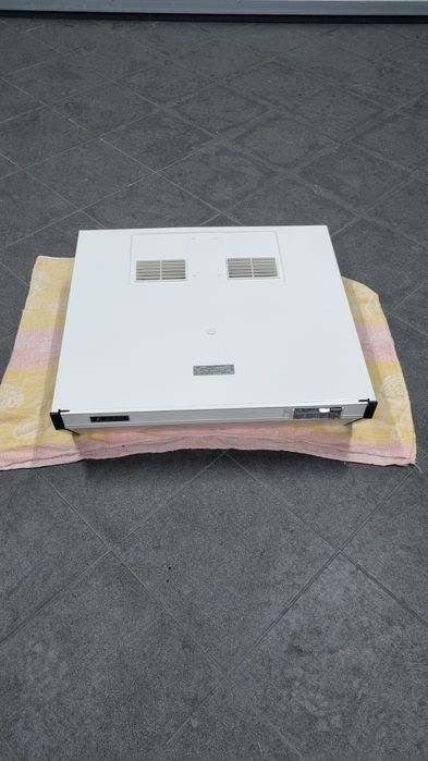 Воздухоочиститель вытяжка для кухни элион ( новый ).