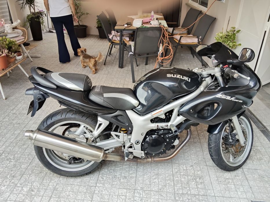 Suzuki SV650s  de 1999 como nova