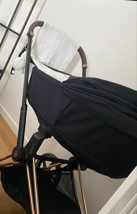 Cybex Carry Cot Lux - gondola do wózka Priam 4.0  Deep Black