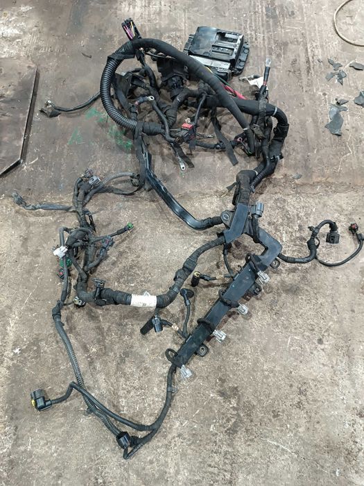 Проводка Опель Астра J 2011 opel astra j 1.7 cdti  Коса Мотора ЕБУ