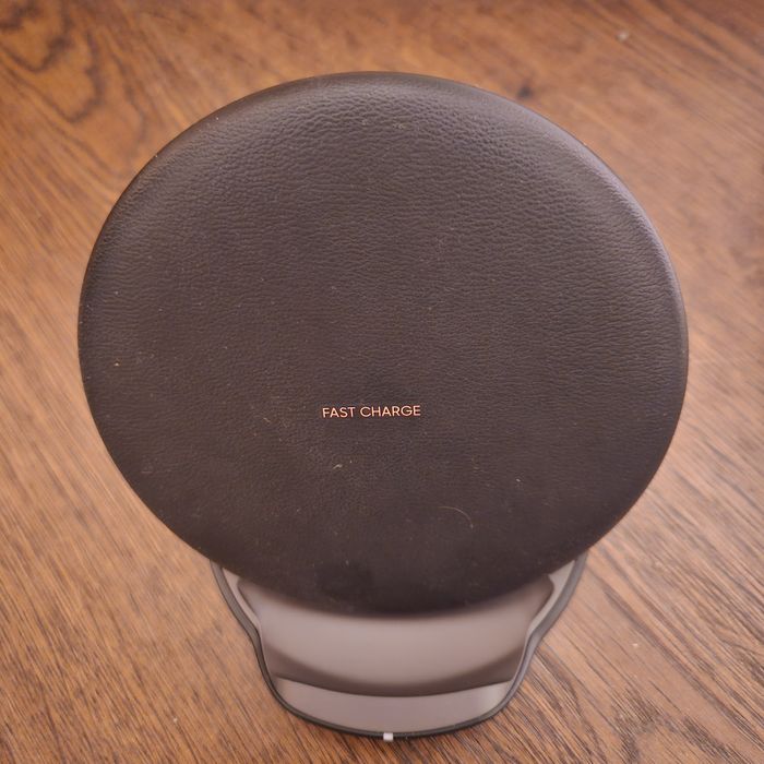 Бездротовий зарядний пристрій Samsung EP-PG950 Black