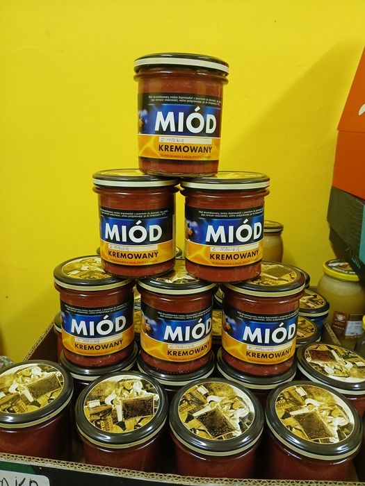 Naturalny  miód  pszczeli